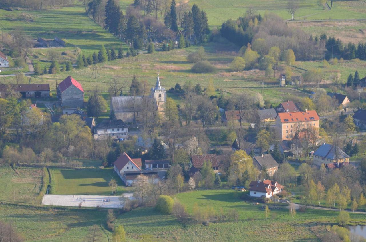 Młyn Karpnicki - Fischbacher Muehle Karpniki Exteriér fotografie